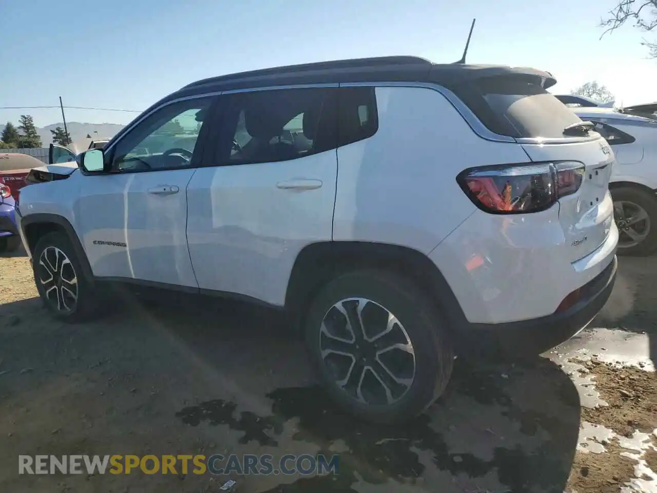 2 Photograph of a damaged car 3C4NJDCB9NT222778 JEEP COMPASS 2022