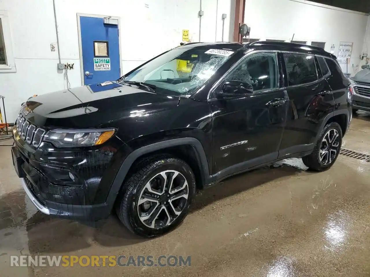 1 Photograph of a damaged car 3C4NJDCB9NT232260 JEEP COMPASS 2022