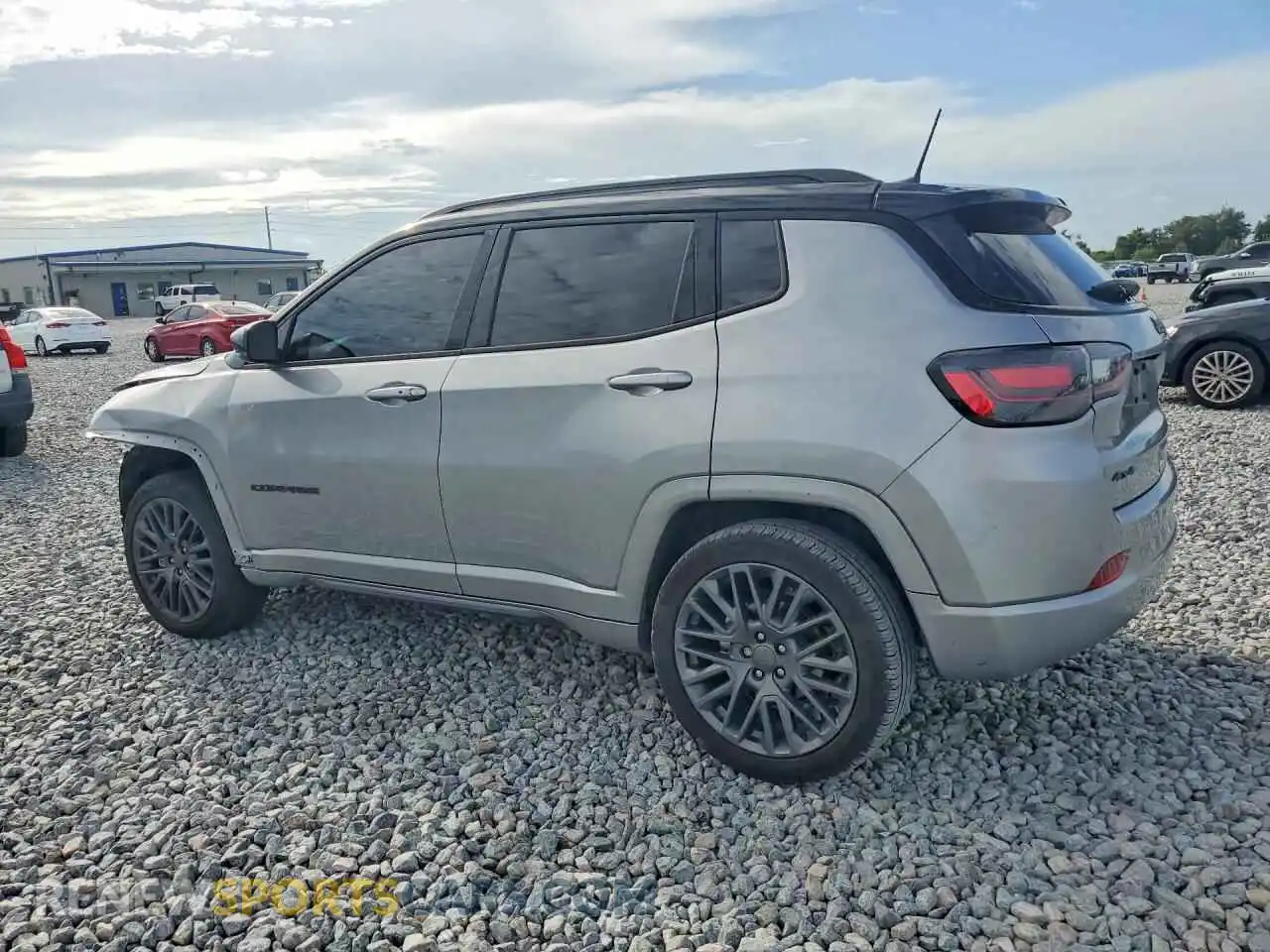 2 Photograph of a damaged car 3C4NJDCB9NT236244 JEEP COMPASS 2022
