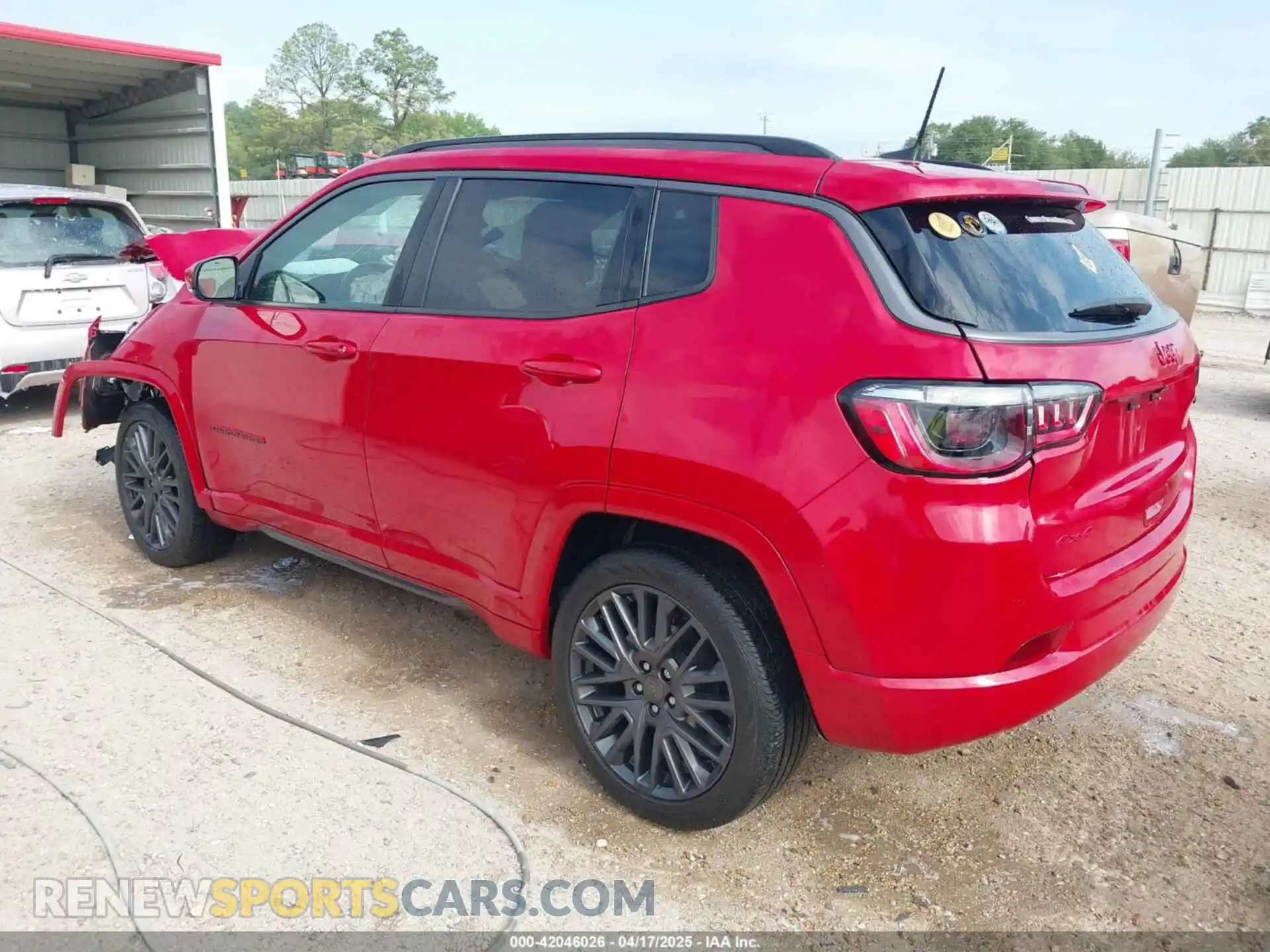 3 Photograph of a damaged car 3C4NJDCBXNT167743 JEEP COMPASS 2022