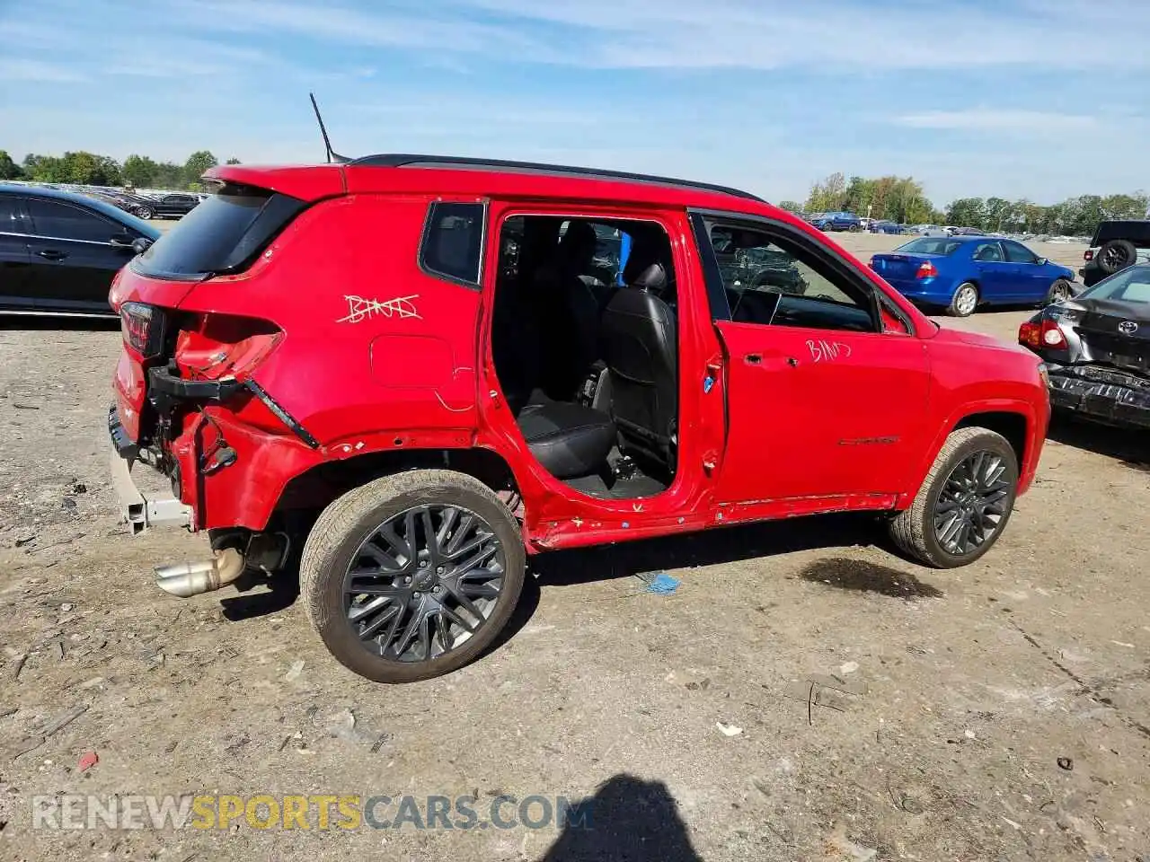 3 Photograph of a damaged car 3C4NJDCBXNT181688 JEEP COMPASS 2022