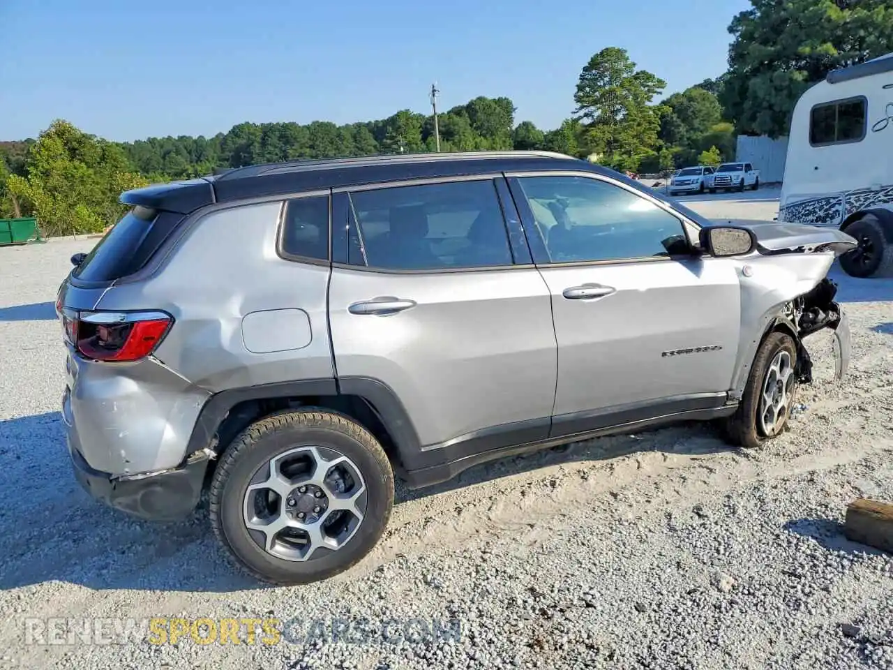 3 Фотография поврежденного автомобиля 3C4NJDDB1NT108742 JEEP COMPASS 2022