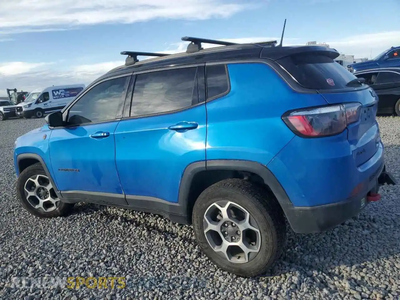 2 Photograph of a damaged car 3C4NJDDB4NT161628 JEEP COMPASS 2022