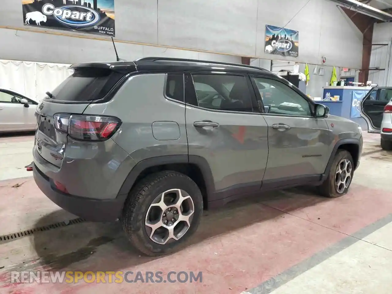 3 Photograph of a damaged car 3C4NJDDB4NT203246 JEEP COMPASS 2022