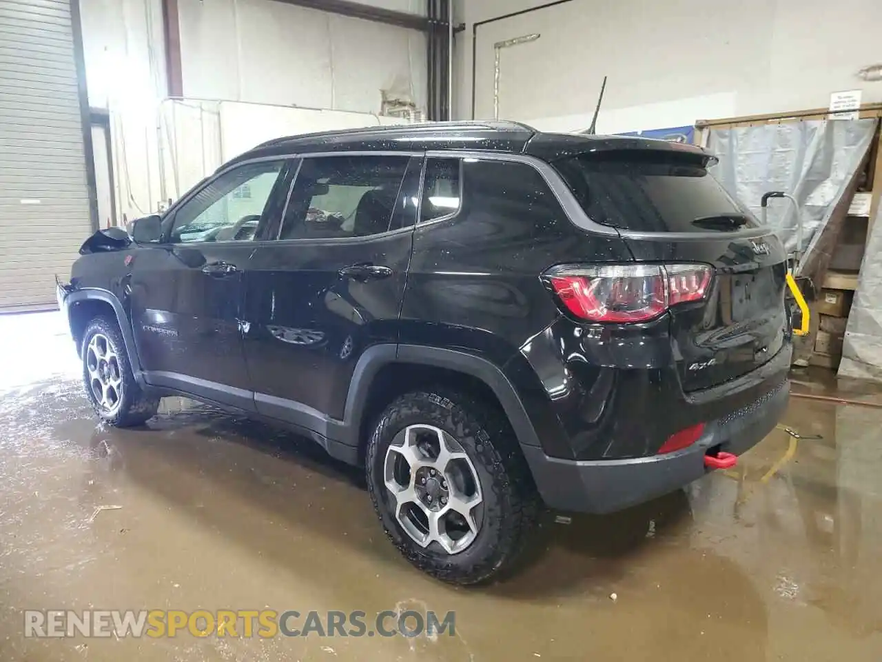2 Photograph of a damaged car 3C4NJDDB5NT148368 JEEP COMPASS 2022