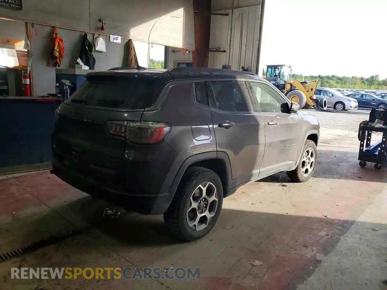 3 Photograph of a damaged car 3C4NJDDB5NT151772 JEEP COMPASS 2022