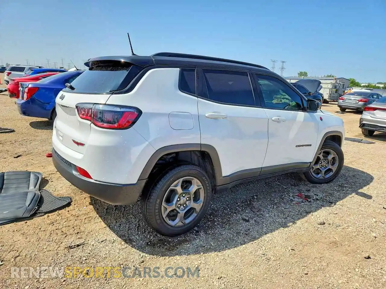 3 fotografías del automóvil dañado 3C4NJDDB8NT235777 JEEP COMPASS 2022