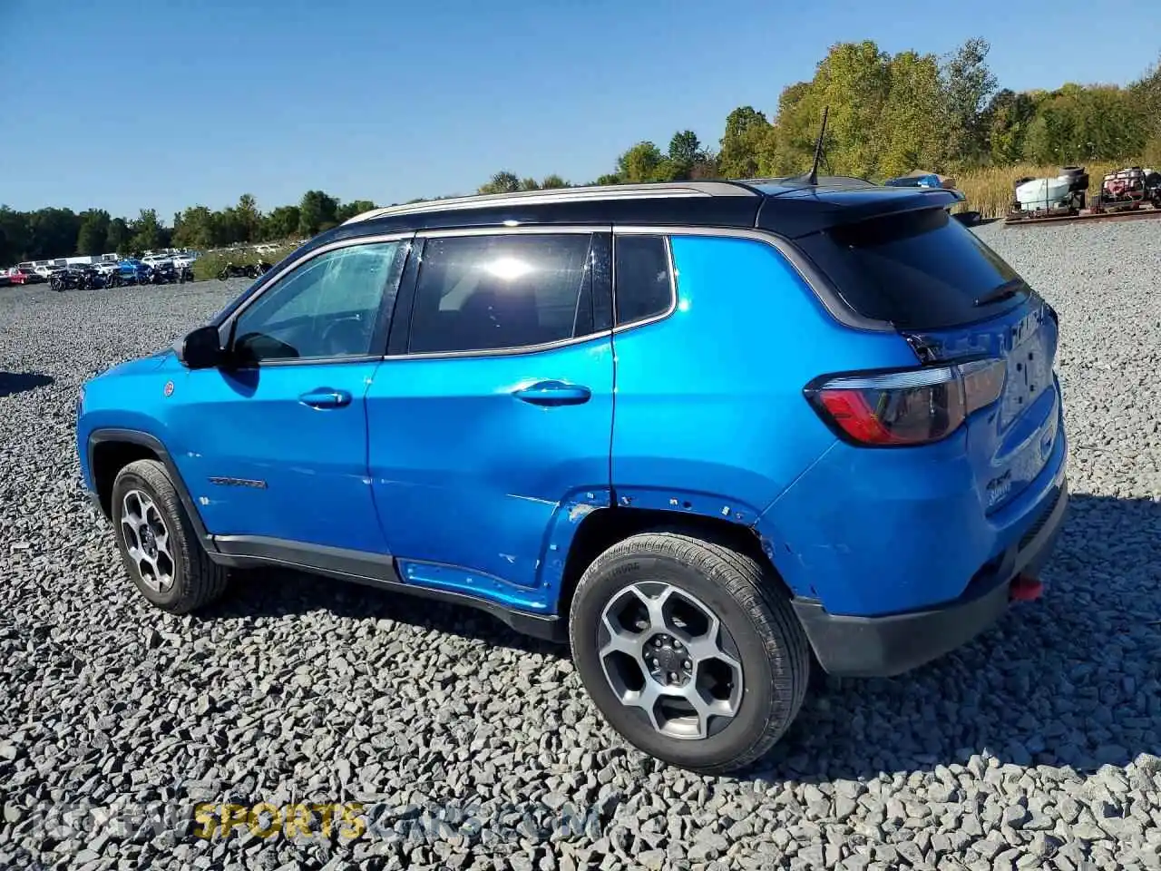 2 Photograph of a damaged car 3C4NJDDB9NT105474 JEEP COMPASS 2022