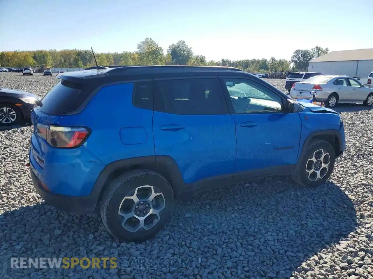 3 Photograph of a damaged car 3C4NJDDB9NT105474 JEEP COMPASS 2022