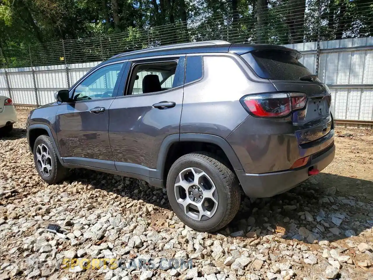 2 fotografías del automóvil dañado 3C4NJDDBXNT144719 JEEP COMPASS 2022