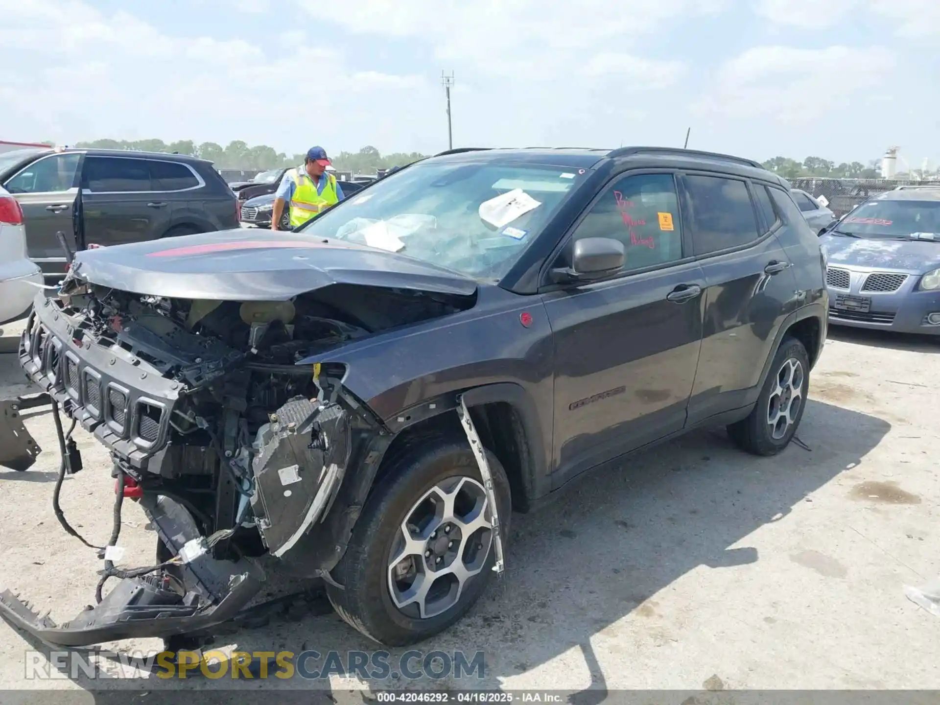 2 Photograph of a damaged car 3C4NJDDBXNT157230 JEEP COMPASS 2022
