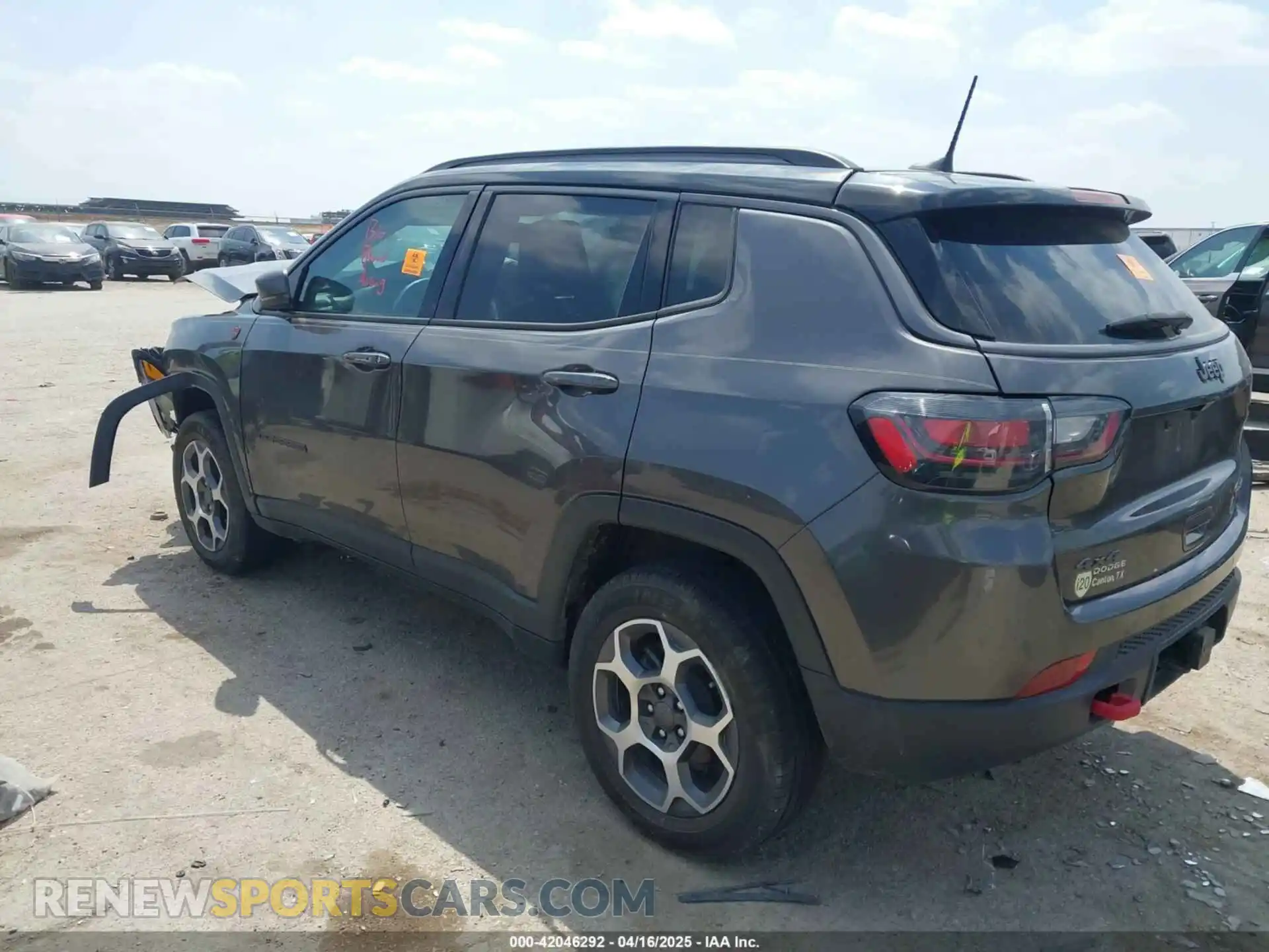 3 Photograph of a damaged car 3C4NJDDBXNT157230 JEEP COMPASS 2022