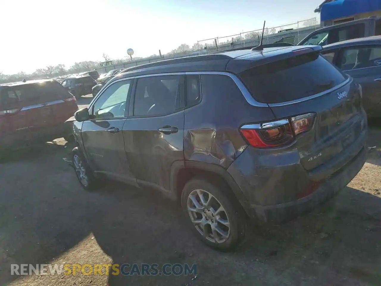 2 fotografías del automóvil dañado 3C4NJDFB0NT156570 JEEP COMPASS 2022