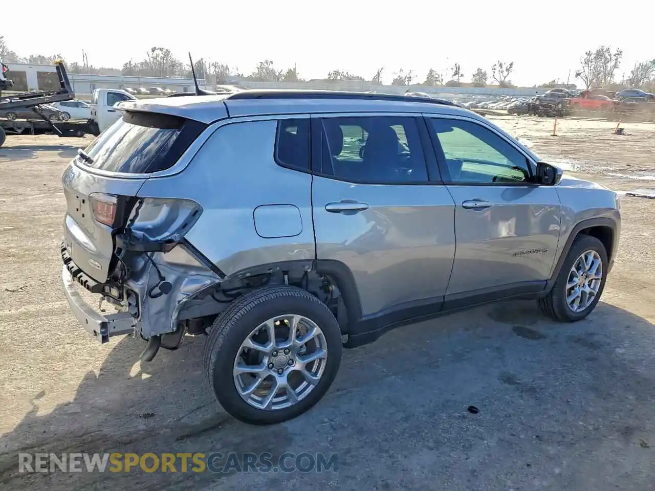 3 Photograph of a damaged car 3C4NJDFB1NT224245 JEEP COMPASS 2022