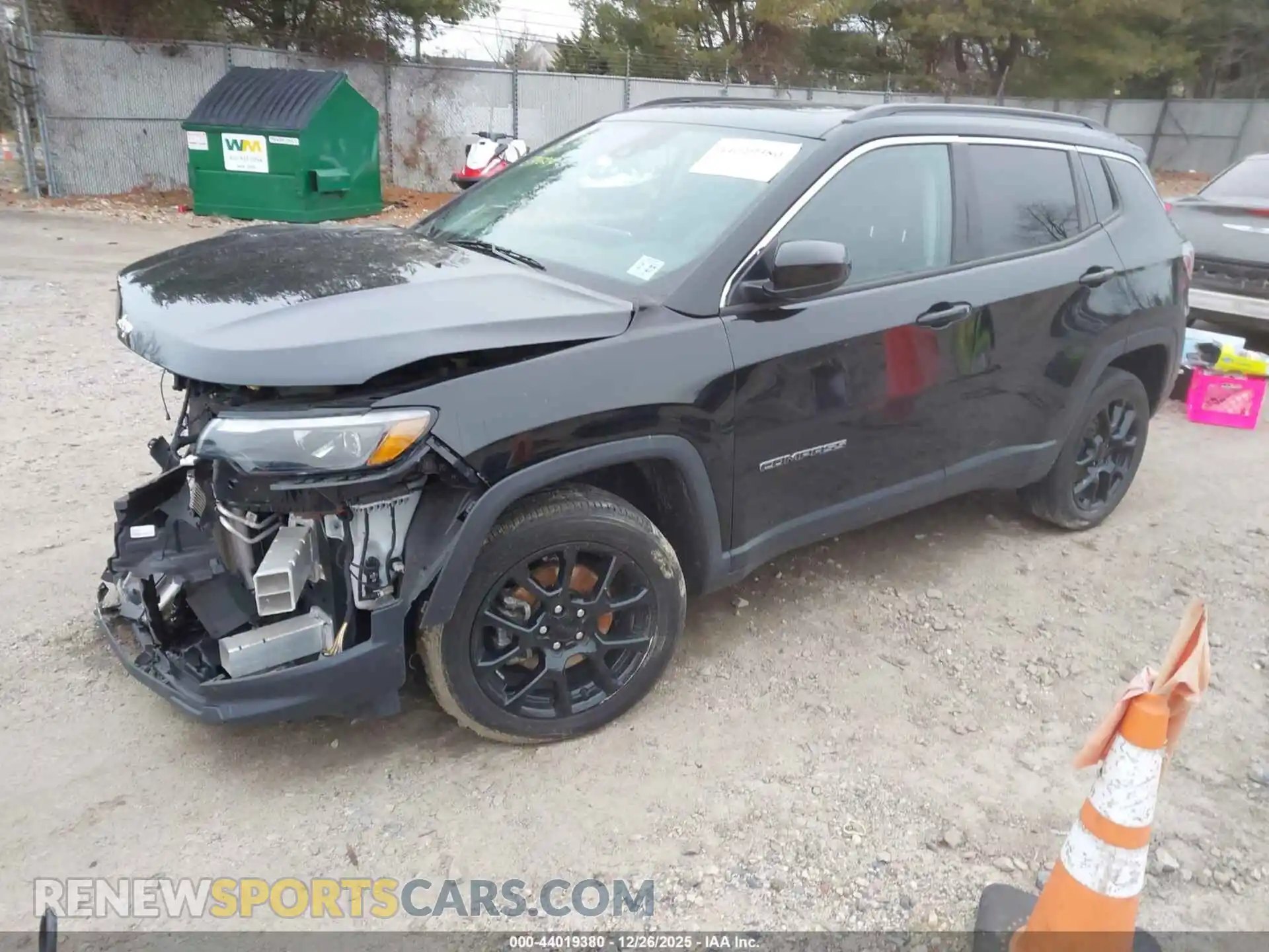 2 Photograph of a damaged car 3C4NJDFB2NT128575 JEEP COMPASS 2022