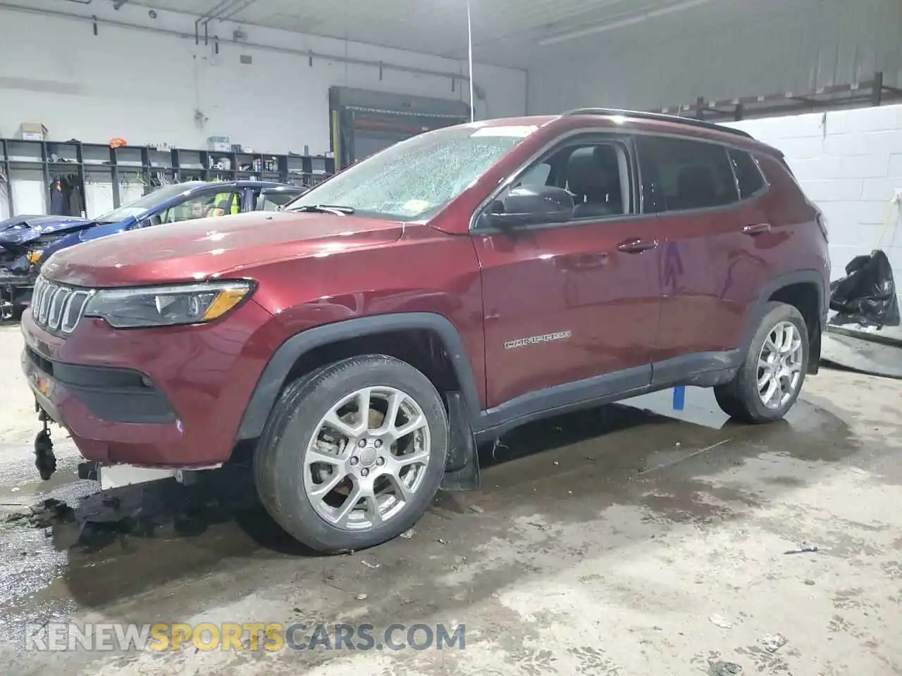 1 Photograph of a damaged car 3C4NJDFB2NT208636 JEEP COMPASS 2022