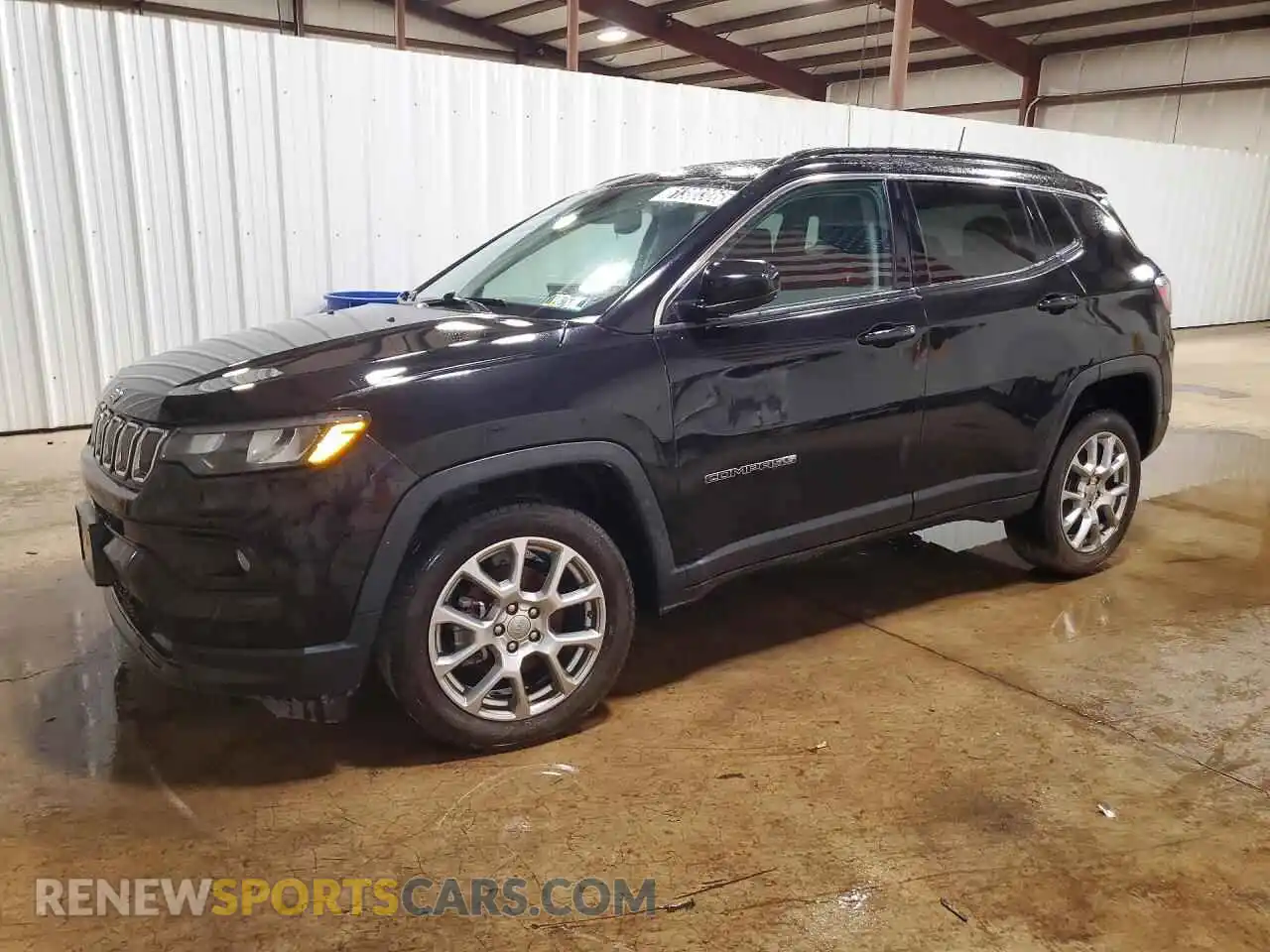 1 Photograph of a damaged car 3C4NJDFB3NT221637 JEEP COMPASS 2022