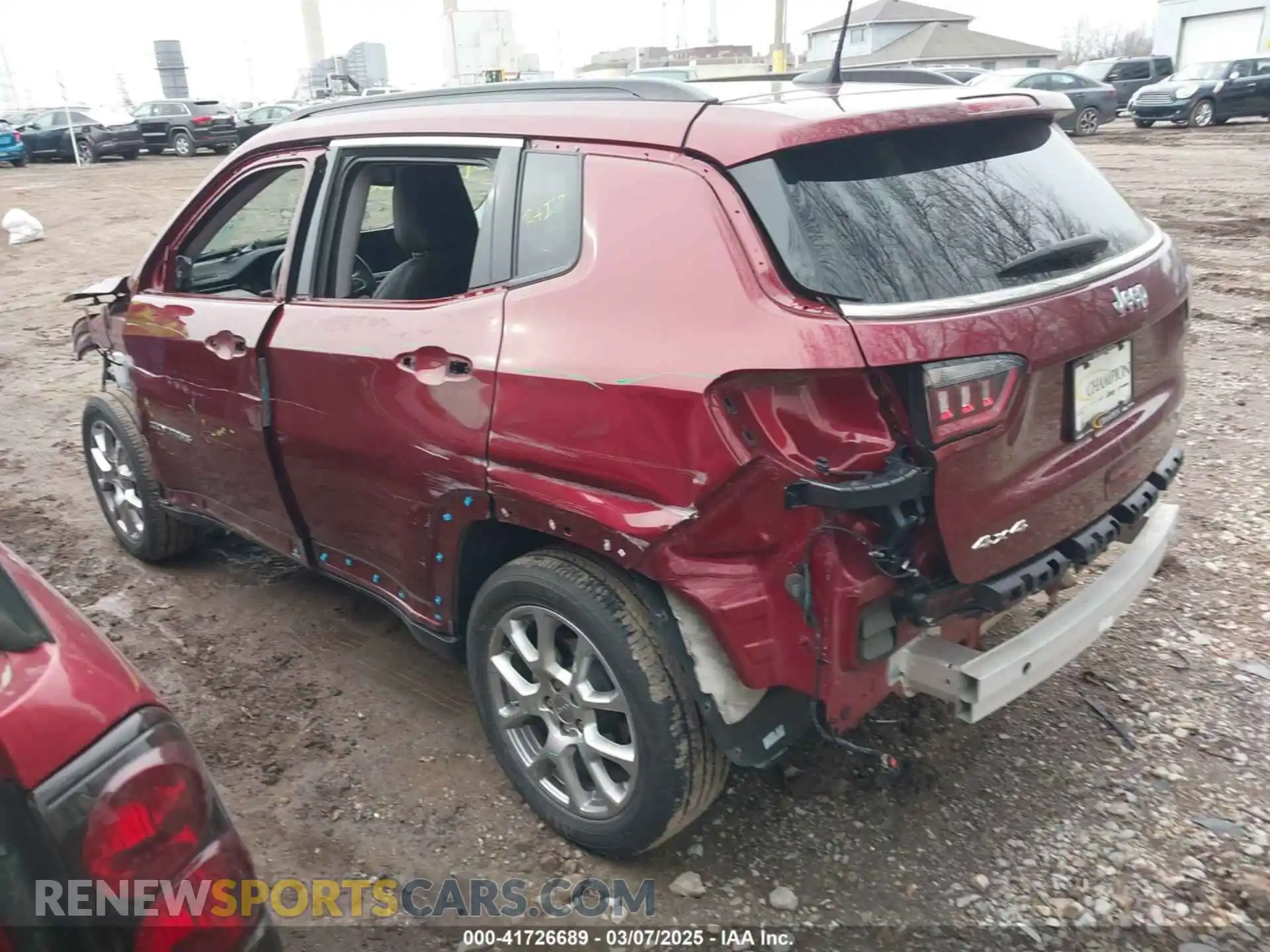 3 Photograph of a damaged car 3C4NJDFB4NT164557 JEEP COMPASS 2022