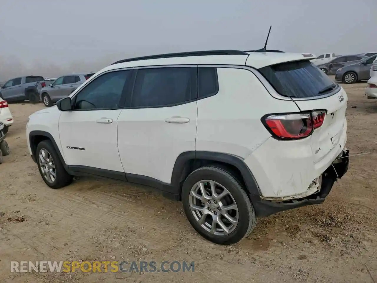 2 Photograph of a damaged car 3C4NJDFB8NT186321 JEEP COMPASS 2022