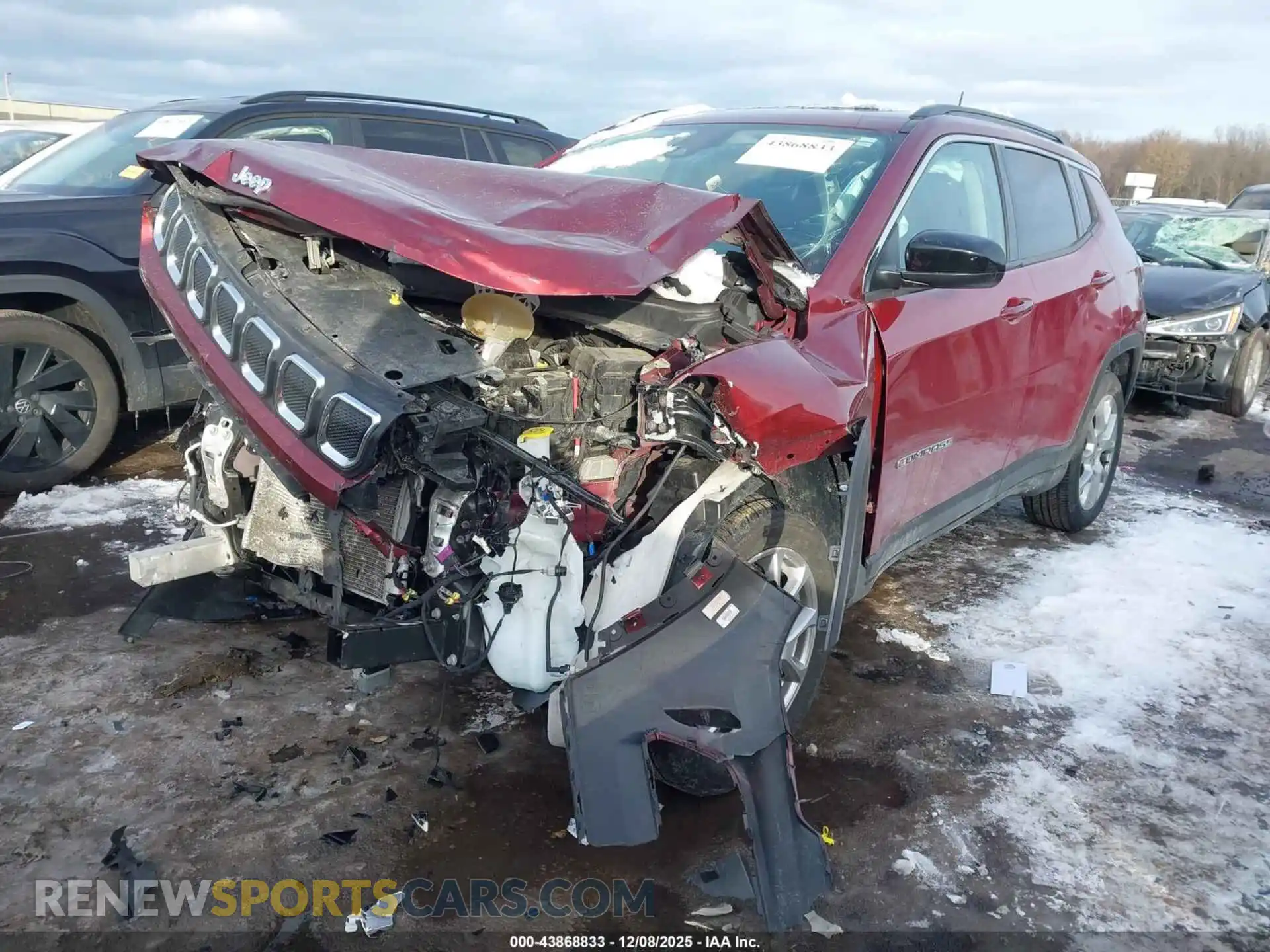 2 Photograph of a damaged car 3C4NJDFBXNT183064 JEEP COMPASS 2022
