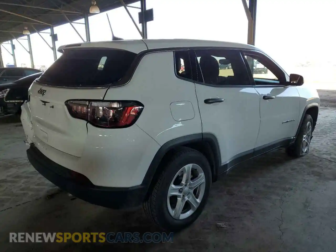 3 Photograph of a damaged car 3C4NJDAN6PT515571 JEEP COMPASS 2023