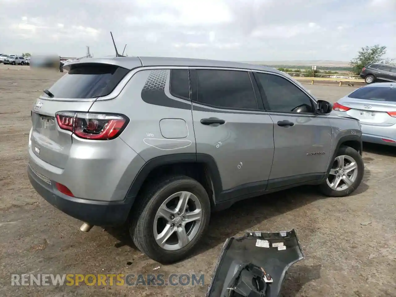 3 Photograph of a damaged car 3C4NJDAN8PT508895 JEEP COMPASS 2023