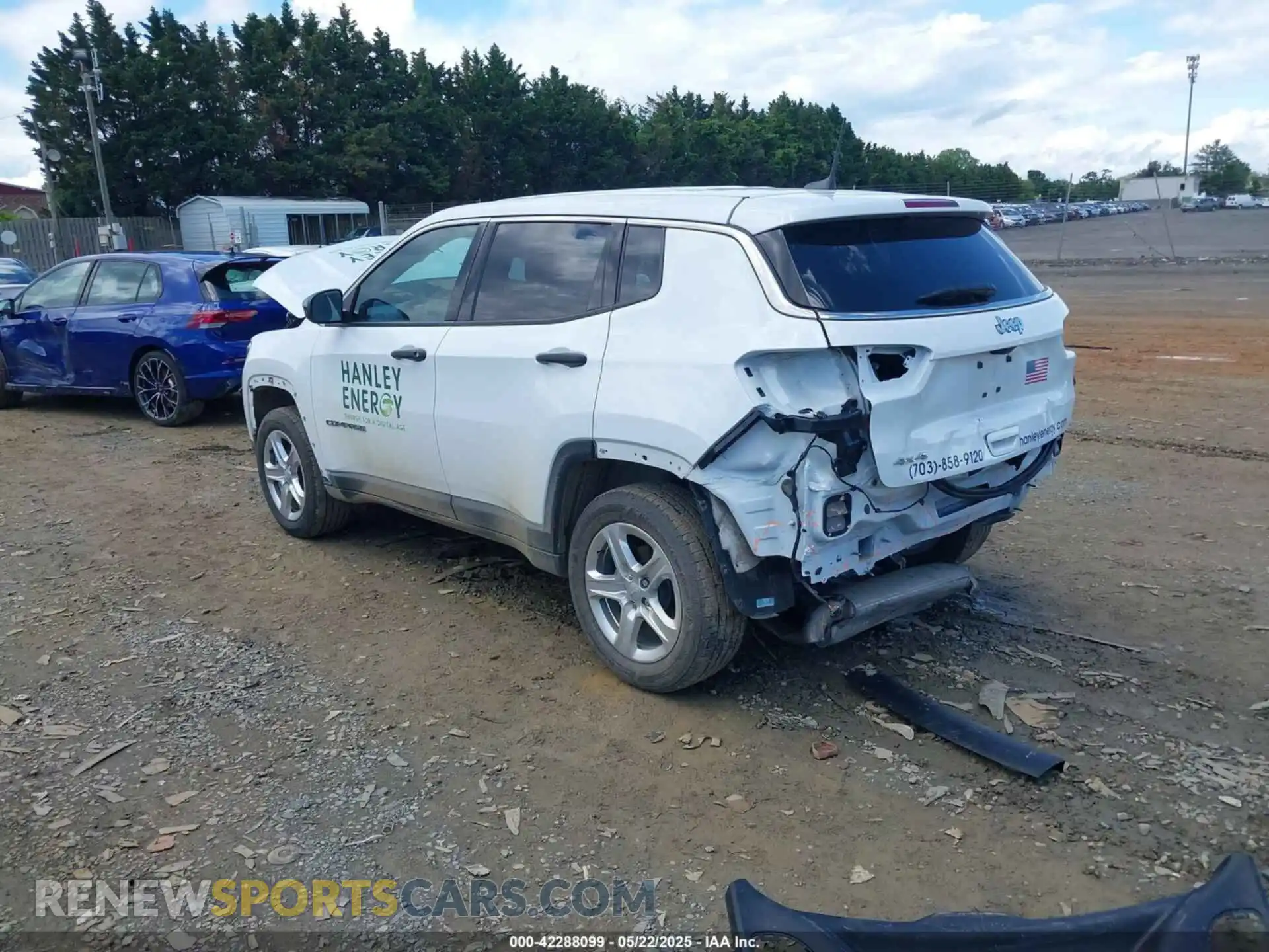 3 Photograph of a damaged car 3C4NJDAN8PT558325 JEEP COMPASS 2023