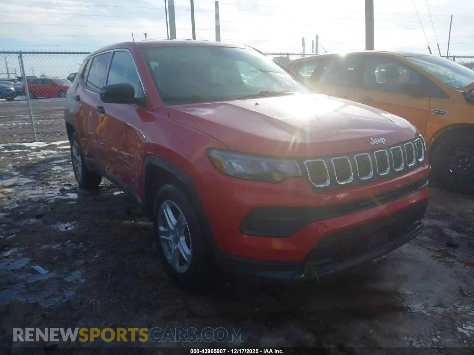 1 Photograph of a damaged car 3C4NJDAN9PT536236 JEEP COMPASS 2023