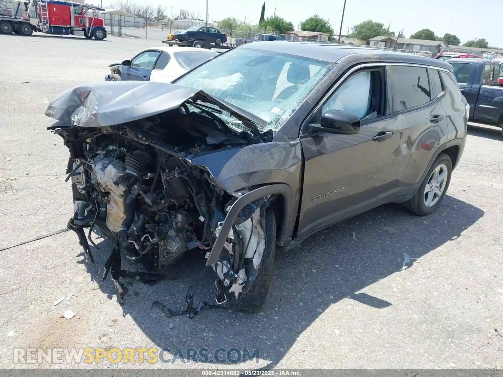 2 Photograph of a damaged car 3C4NJDANXPT571285 JEEP COMPASS 2023