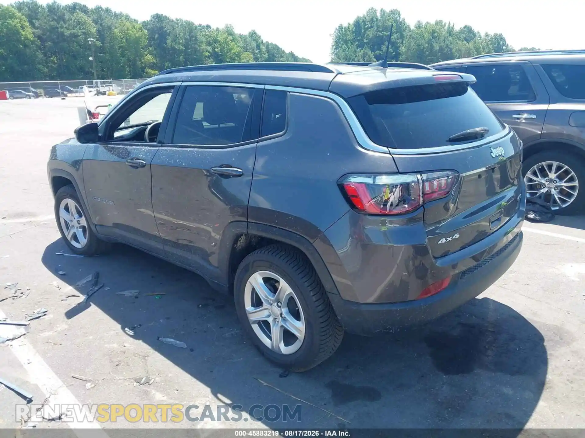 3 Photograph of a damaged car 3C4NJDBN0PT537614 JEEP COMPASS 2023
