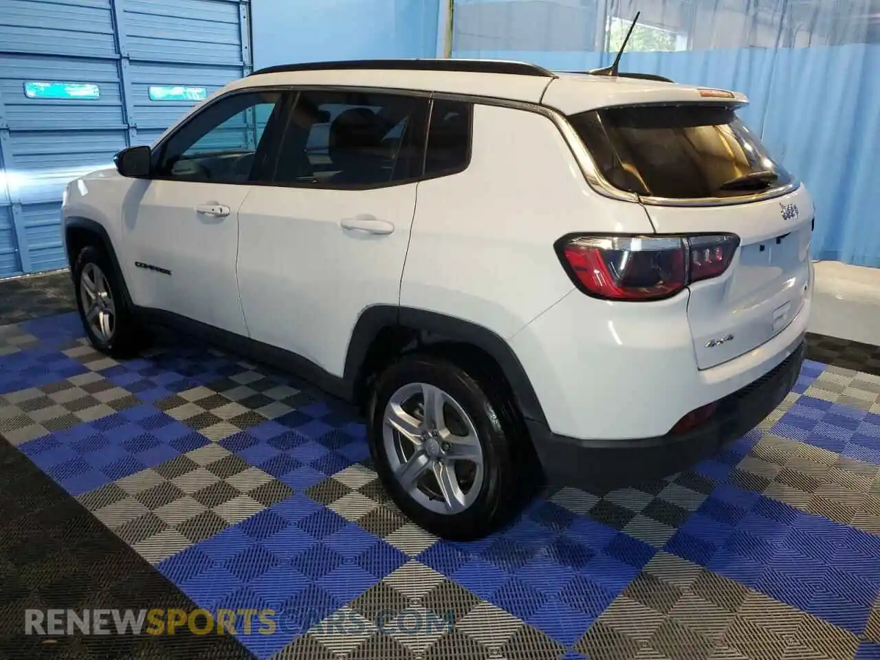 2 Photograph of a damaged car 3C4NJDBN0PT553621 JEEP COMPASS 2023