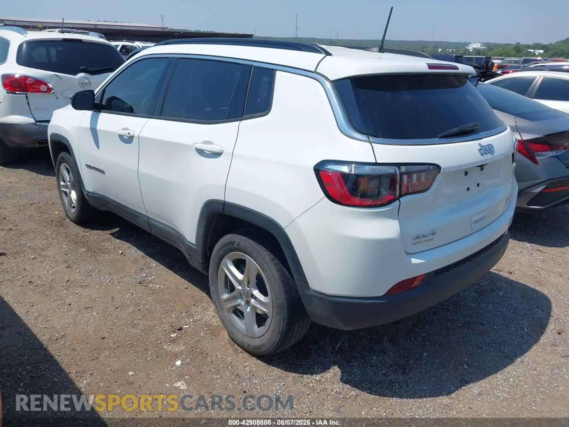 3 Photograph of a damaged car 3C4NJDBN1PT505044 JEEP COMPASS 2023