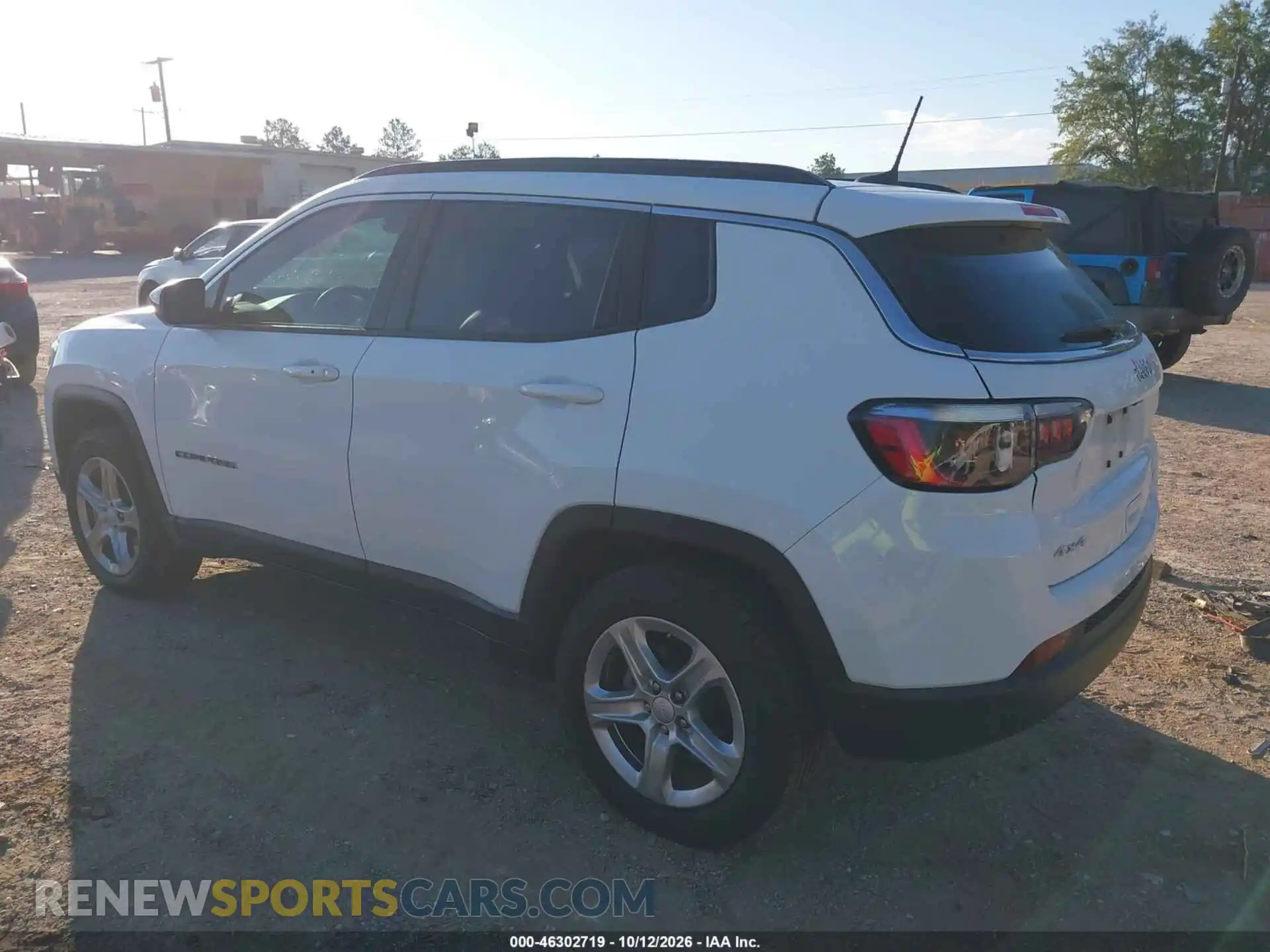 3 Фотография поврежденного автомобиля 3C4NJDBN1PT518635 JEEP COMPASS 2023