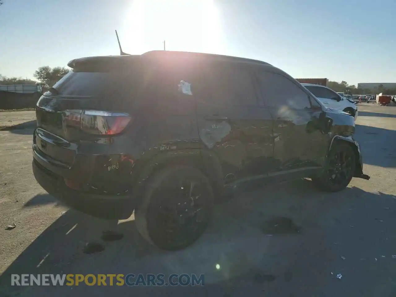 3 Photograph of a damaged car 3C4NJDBN1PT539730 JEEP COMPASS 2023