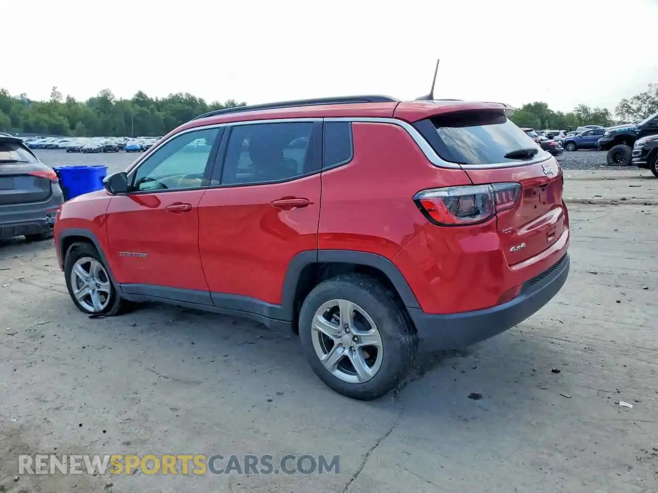 2 fotografías del automóvil dañado 3C4NJDBN1PT540425 JEEP COMPASS 2023