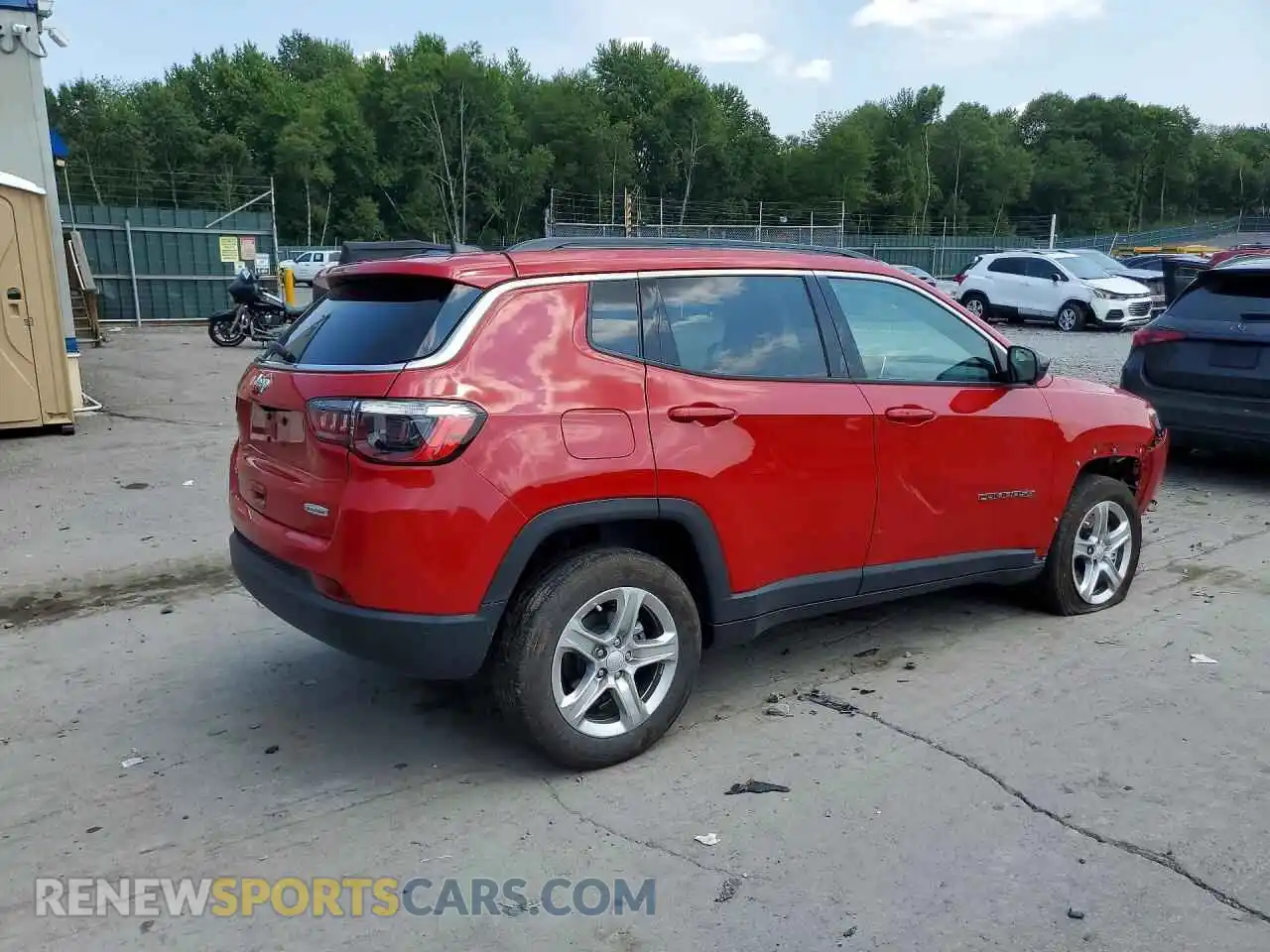 3 fotografías del automóvil dañado 3C4NJDBN1PT540425 JEEP COMPASS 2023