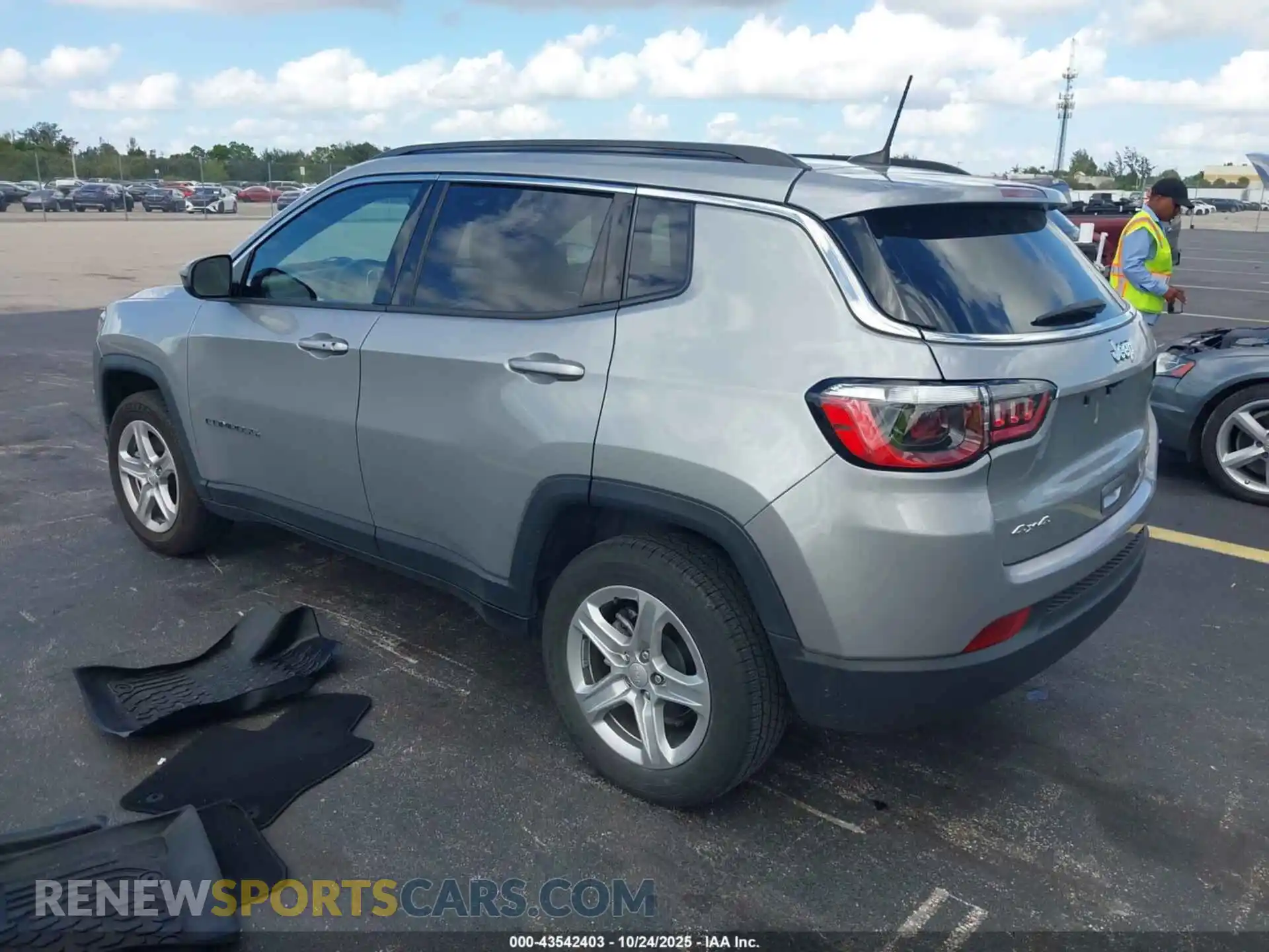 3 Photograph of a damaged car 3C4NJDBN1PT541865 JEEP COMPASS 2023