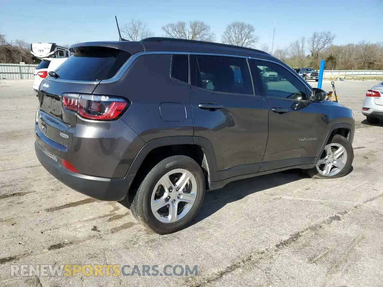 3 Photograph of a damaged car 3C4NJDBN2PT560876 JEEP COMPASS 2023