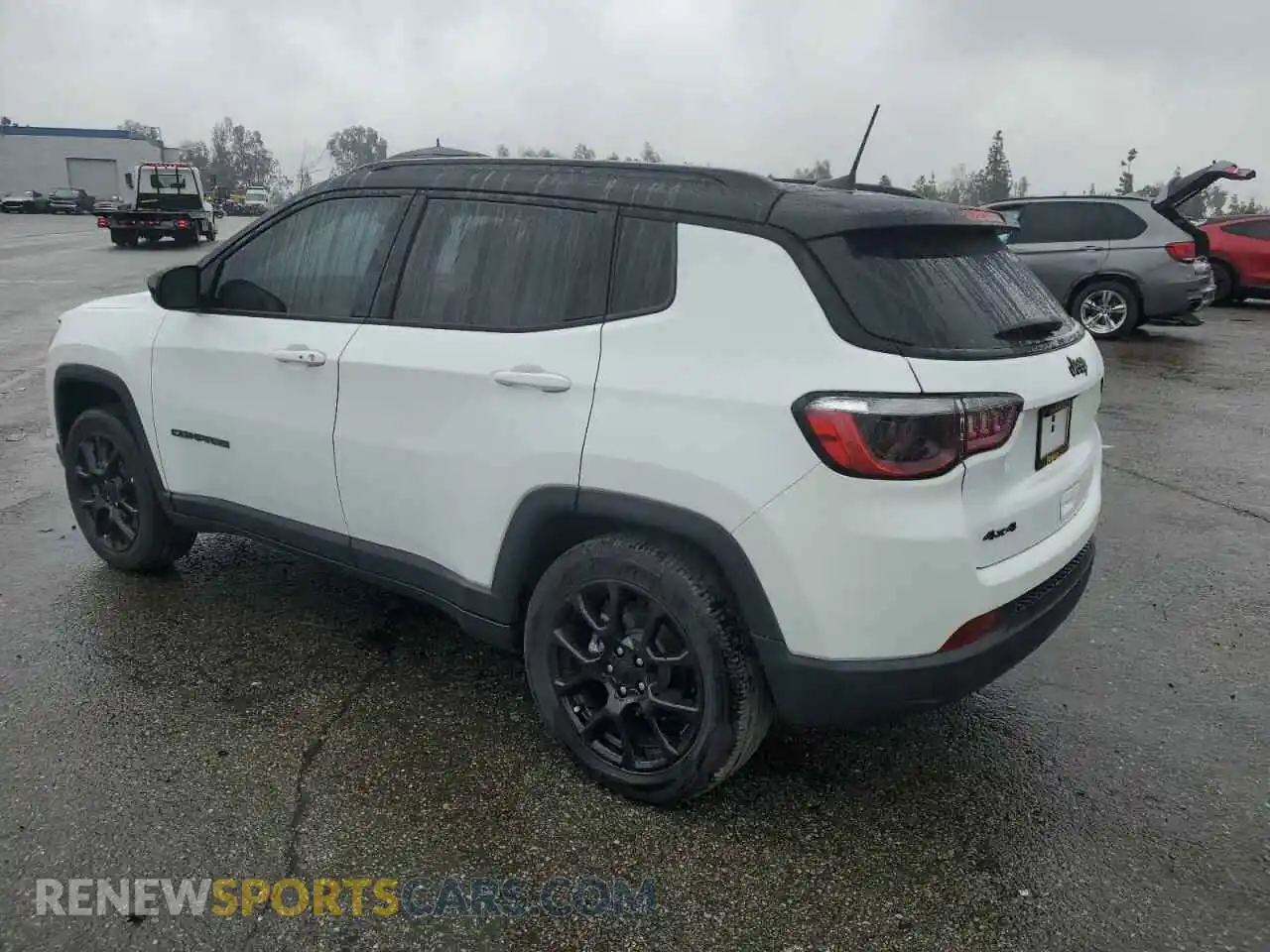 2 Photograph of a damaged car 3C4NJDBN3PT509497 JEEP COMPASS 2023
