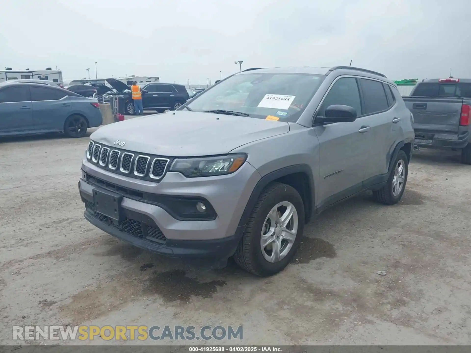 2 Photograph of a damaged car 3C4NJDBN3PT514117 JEEP COMPASS 2023