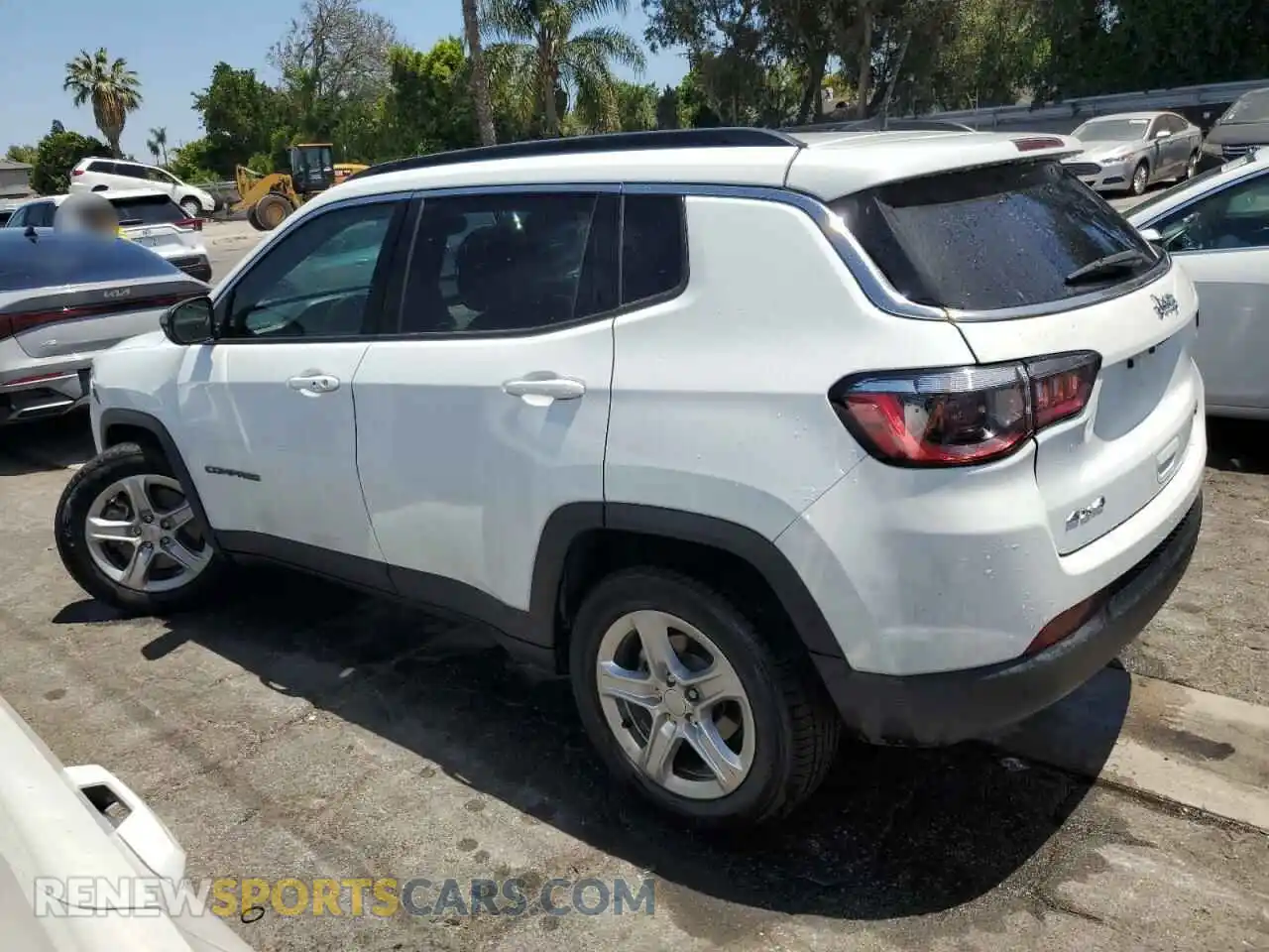 2 Фотография поврежденного автомобиля 3C4NJDBN3PT553371 JEEP COMPASS 2023