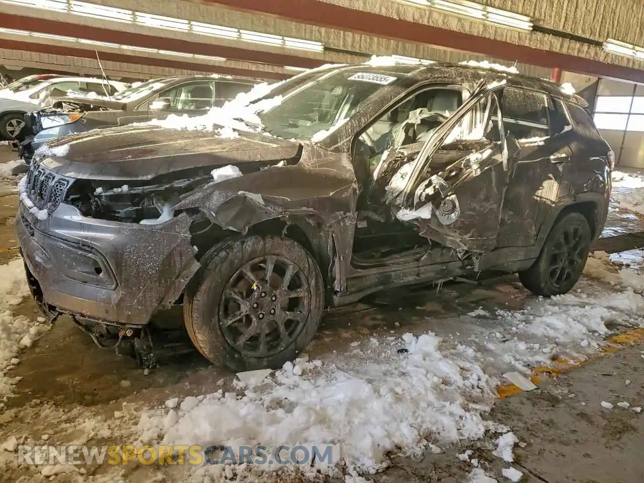1 Photograph of a damaged car 3C4NJDBN4PT505202 JEEP COMPASS 2023