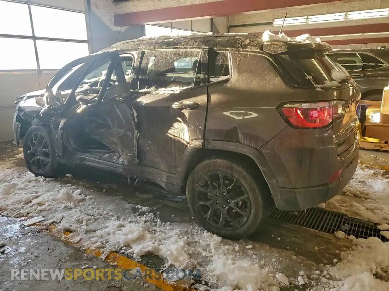 2 Photograph of a damaged car 3C4NJDBN4PT505202 JEEP COMPASS 2023