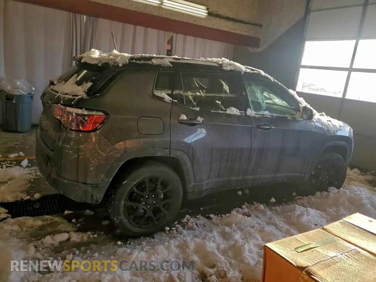 3 Photograph of a damaged car 3C4NJDBN4PT505202 JEEP COMPASS 2023