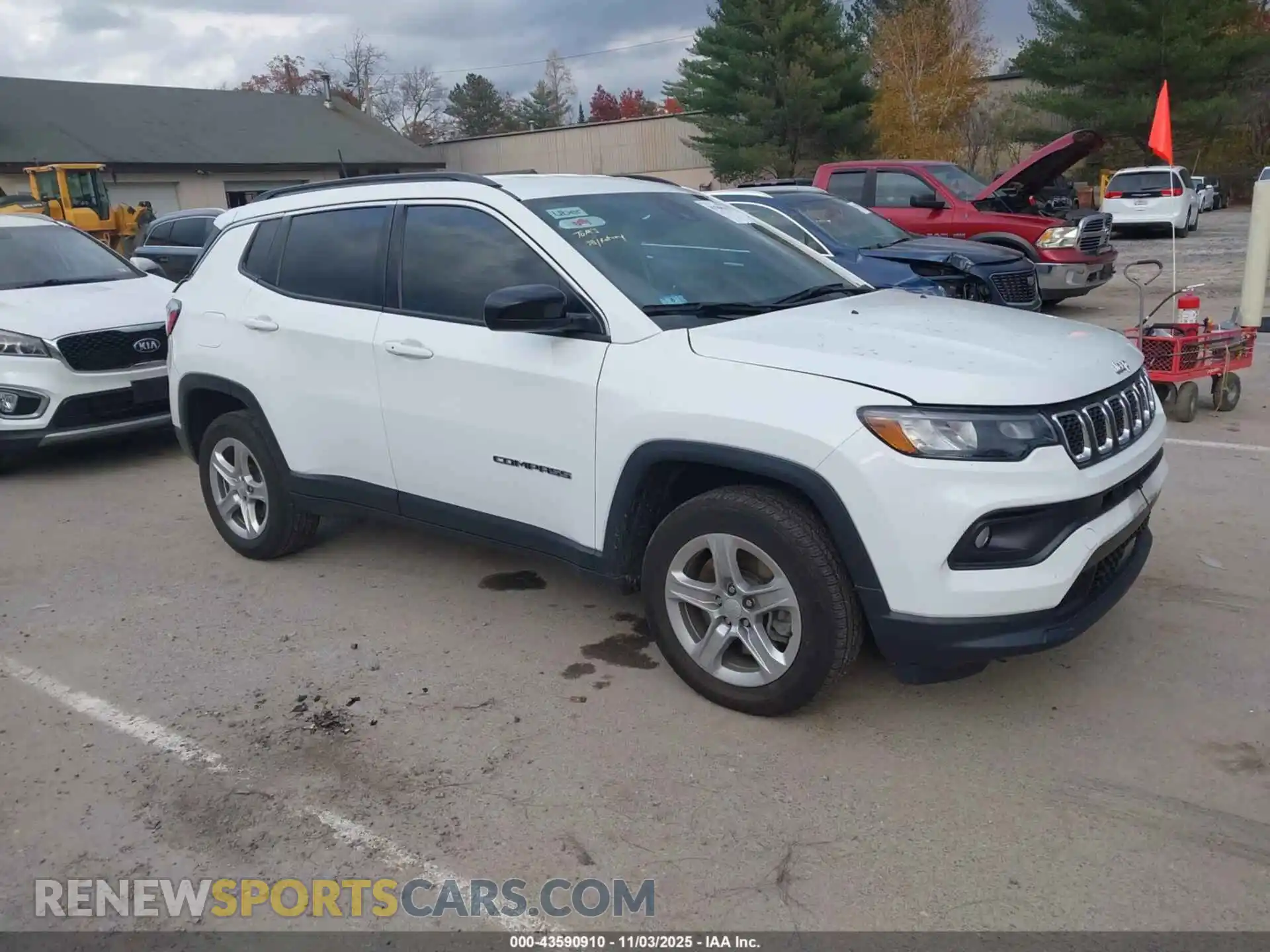 1 Photograph of a damaged car 3C4NJDBN4PT516880 JEEP COMPASS 2023