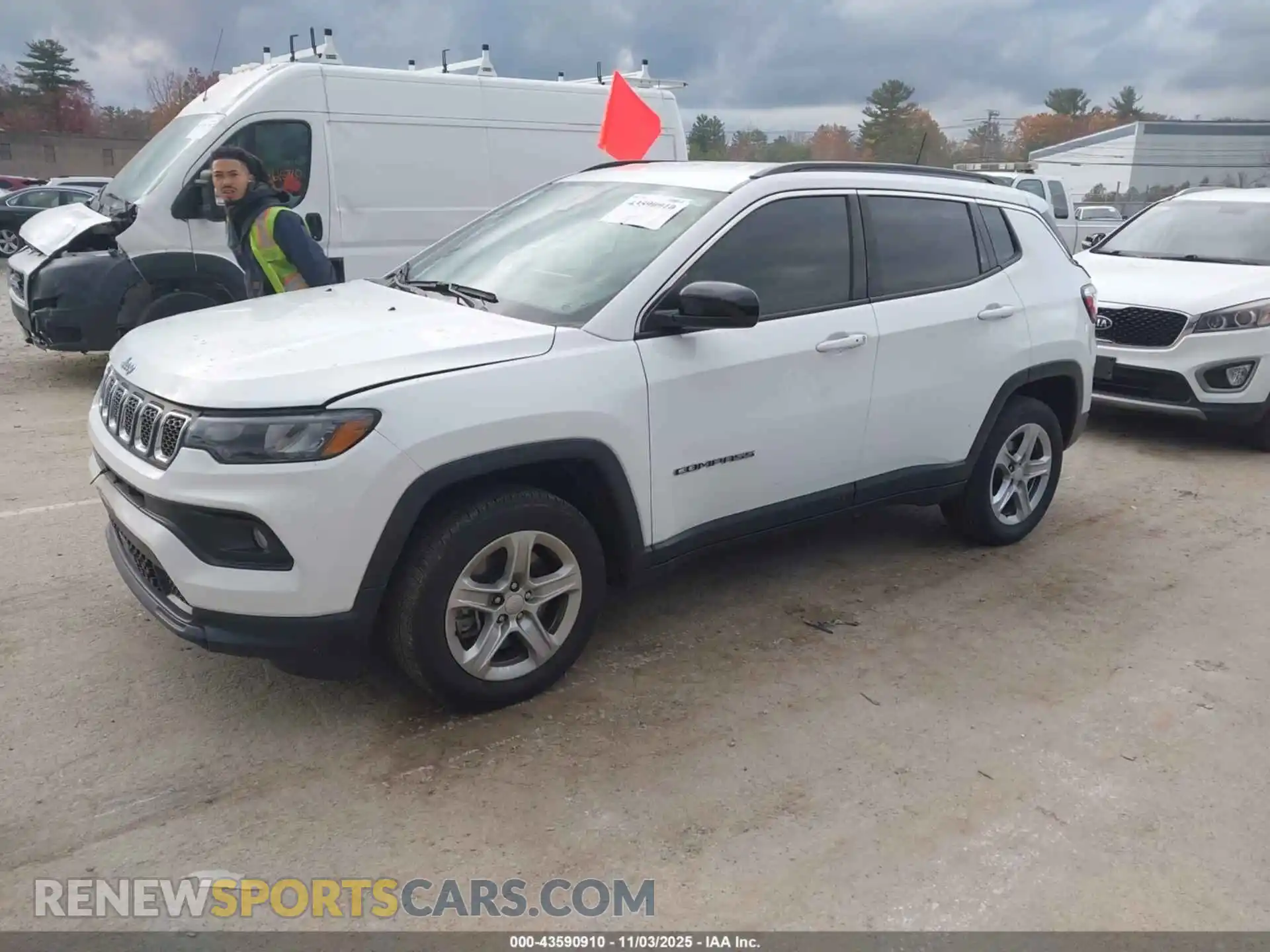 2 Photograph of a damaged car 3C4NJDBN4PT516880 JEEP COMPASS 2023
