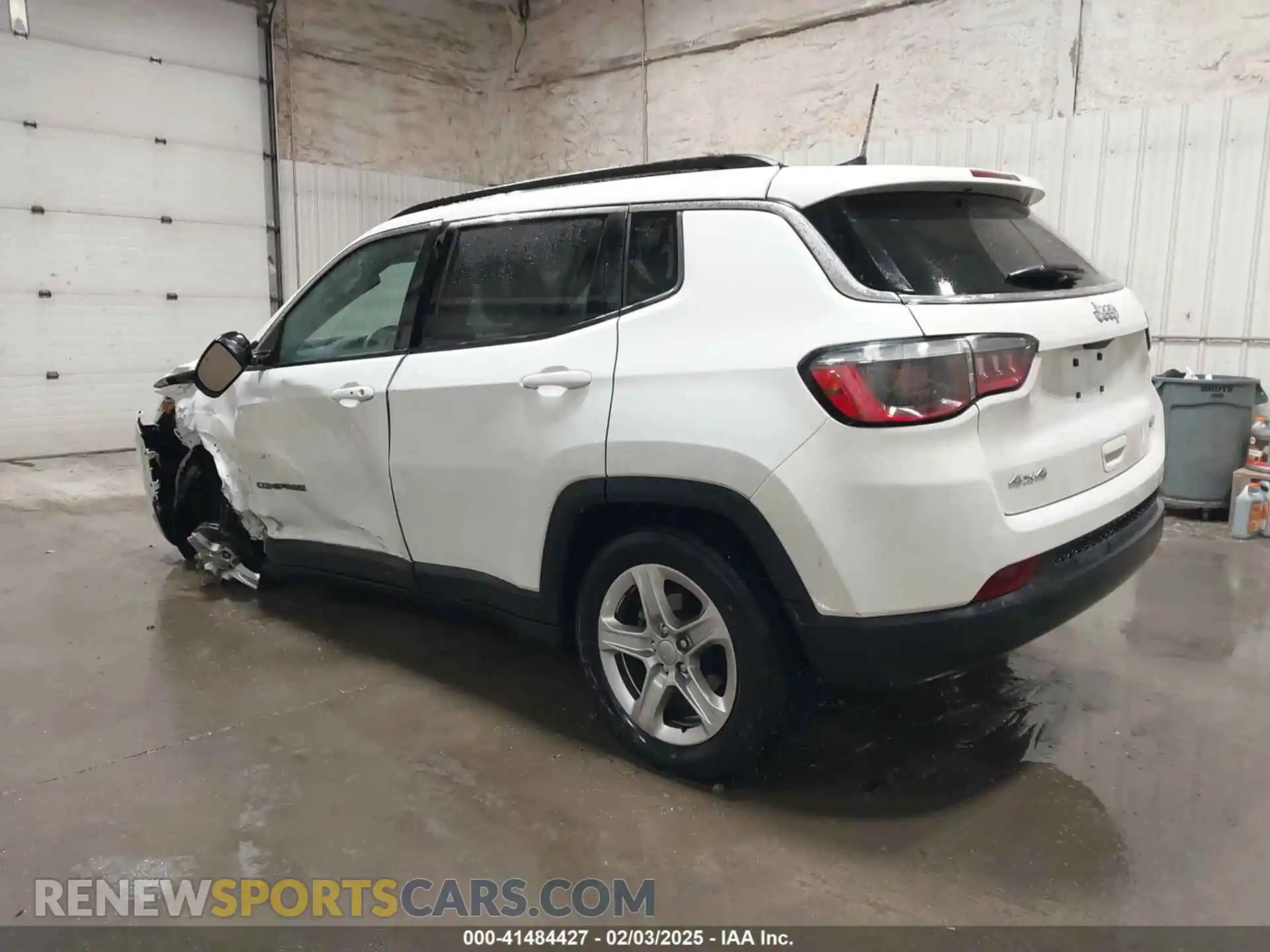 3 Photograph of a damaged car 3C4NJDBN5PT502051 JEEP COMPASS 2023