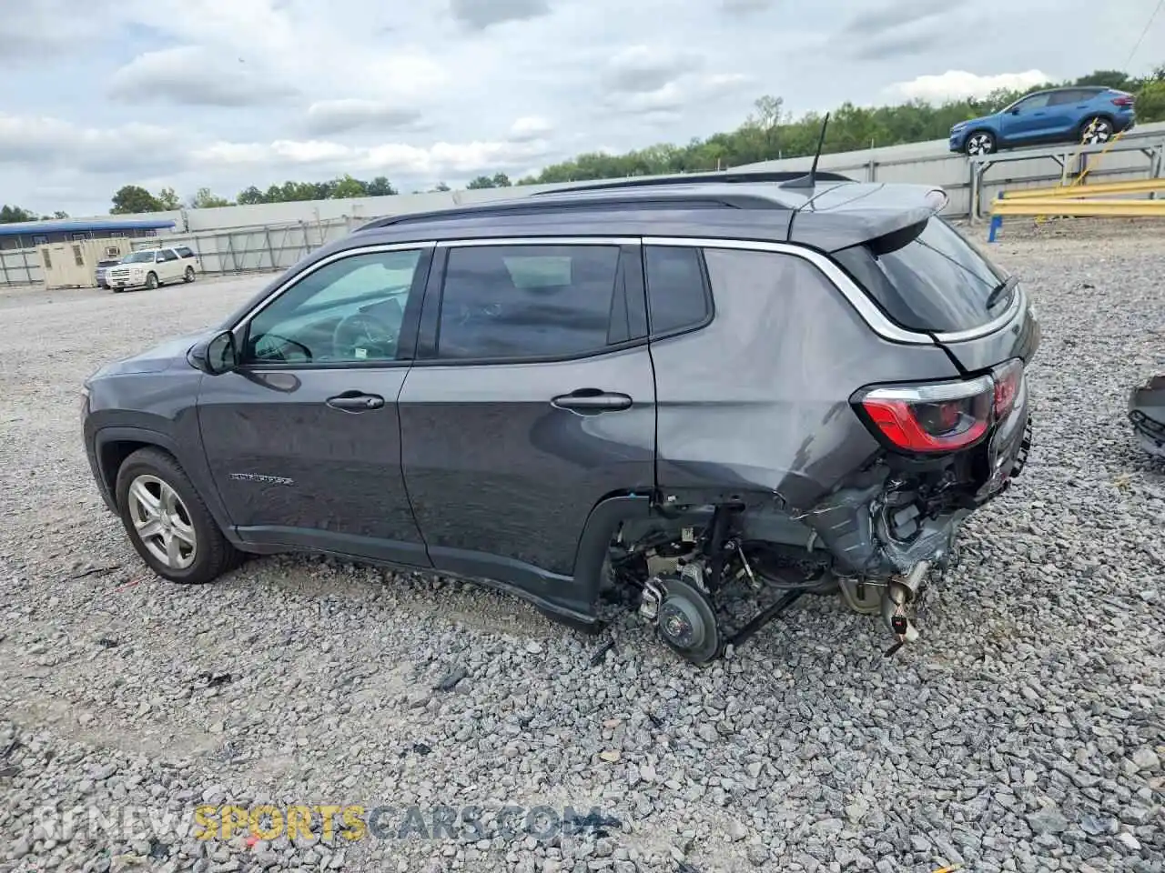 2 fotografías del automóvil dañado 3C4NJDBN5PT509582 JEEP COMPASS 2023