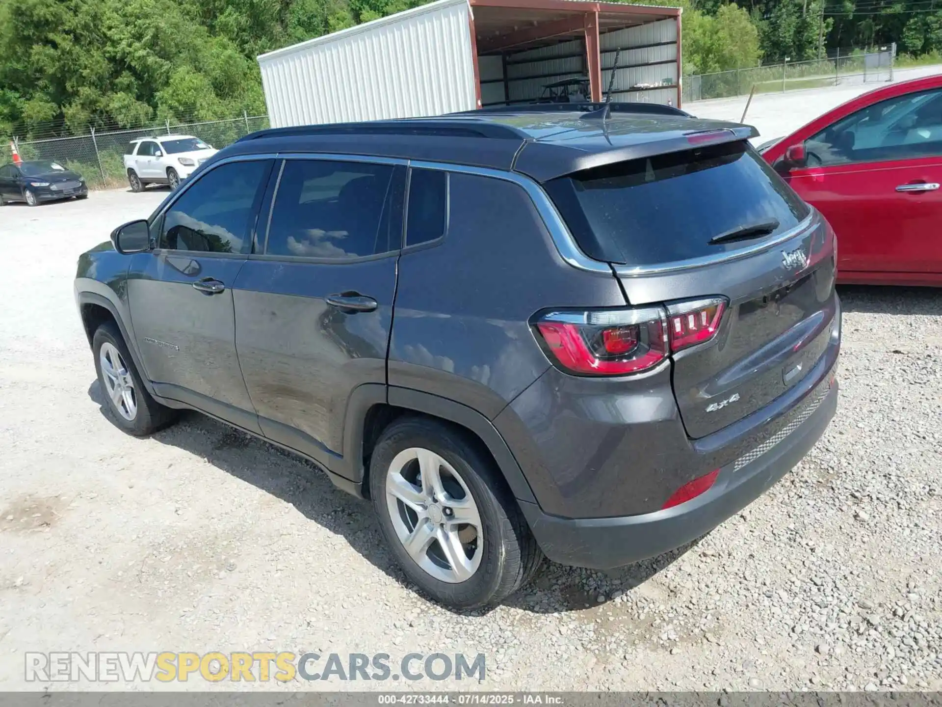 3 Фотография поврежденного автомобиля 3C4NJDBN5PT524440 JEEP COMPASS 2023
