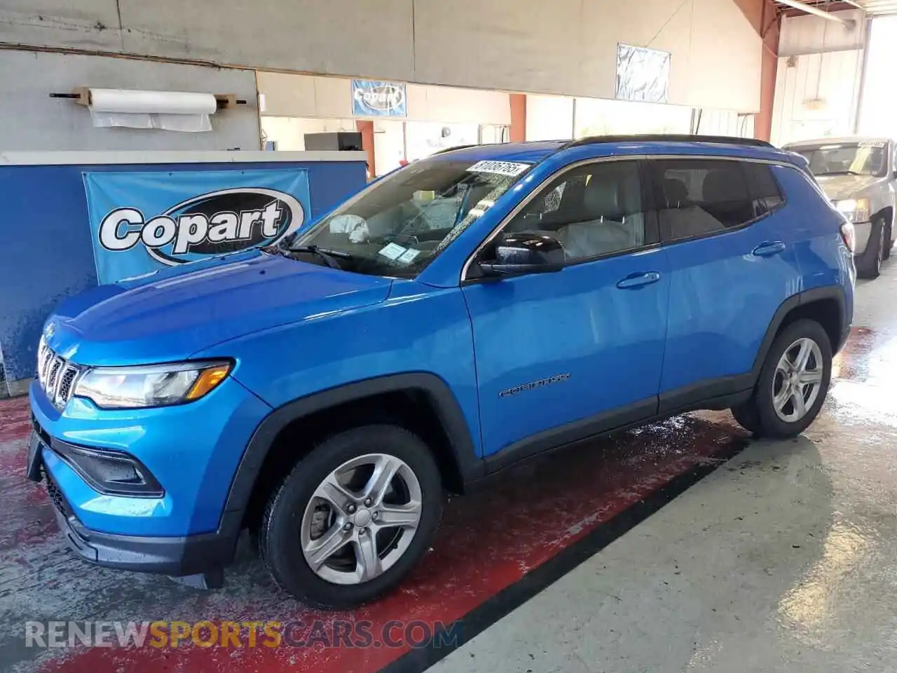 1 Photograph of a damaged car 3C4NJDBN5PT531047 JEEP COMPASS 2023